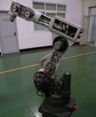 【爱游戏（中国）机械】工业机器人的制造离不开这些