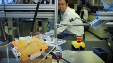 【爱游戏（中国）机械】有了机器人帮助 手术问题似乎变得简单了起来