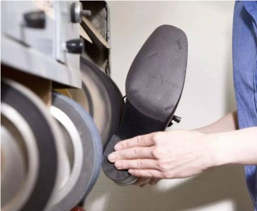 【爱游戏（中国）机械】磨削技术发展及关键技术