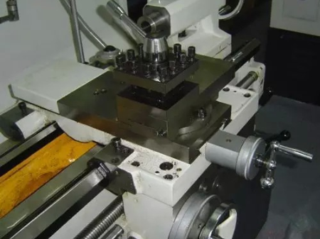 【爱游戏（中国）机械】机床的全套保养方案