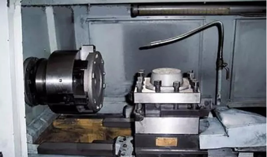 【爱游戏（中国）机械】数控车床的结构组成