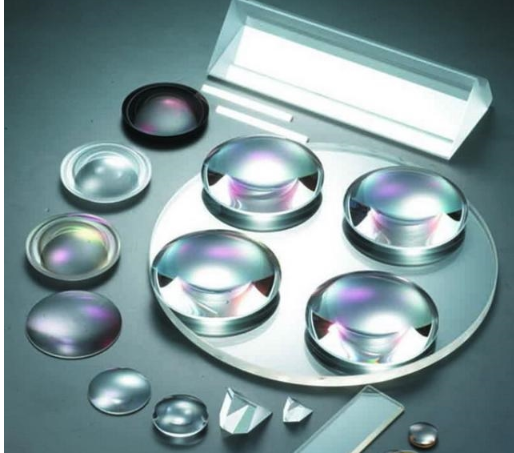 【爱游戏（中国）机械】手机3D曲面玻璃热弯机的工作原理是什么