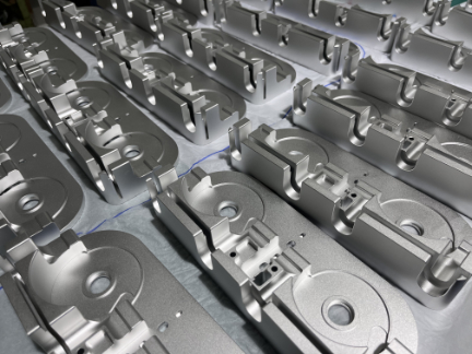 【行业爱游戏（中国）】CNC加工自动化设备及机器人精密零部件